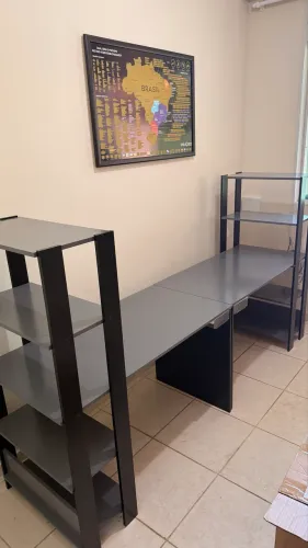 Conjunto de Mesas Escritório / Bancadas de Trabalho