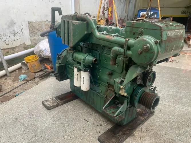 Motor volvo 370hp industrial/maritimo