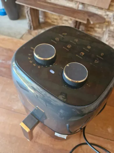 Vende-se Air fryer semi-nova
