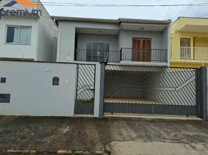 Casa fantástica-Sofisticação, conforto e lazer !