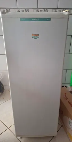 Freezer vertical Consul