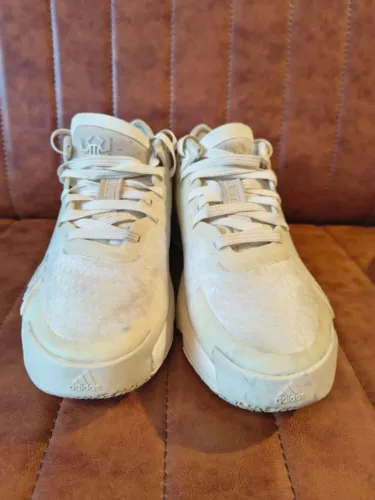 tênis adidas d.o.n. issue #4 branco 37