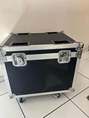 Hard case baú com rodinhas 62cm x 48cm x 50cm