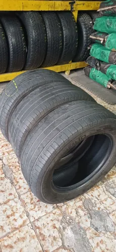 Pneus 235 55 17 ótimo estado