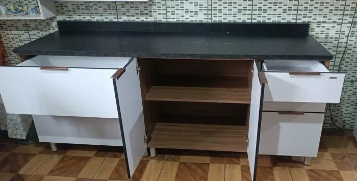 Balcão de Cozinha Modulado Completo (2 Portas e 3 Gavetas) - Estado de Novo.