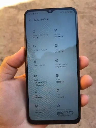 Vendo celular itel A50