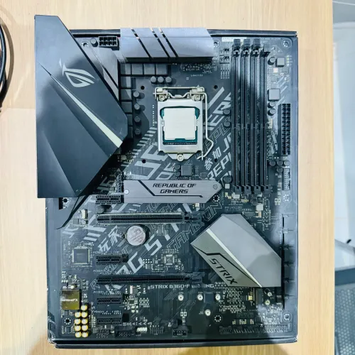 Kit i7 9700kf + Placa Asus rog strix 360f