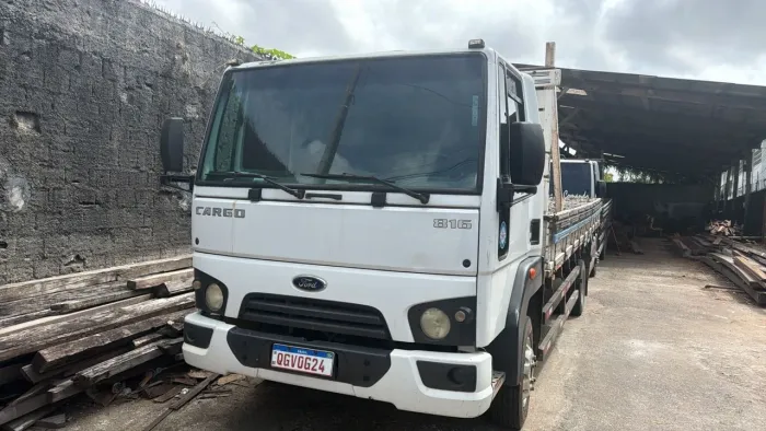 Camião Ford cargo 816 ano 2018