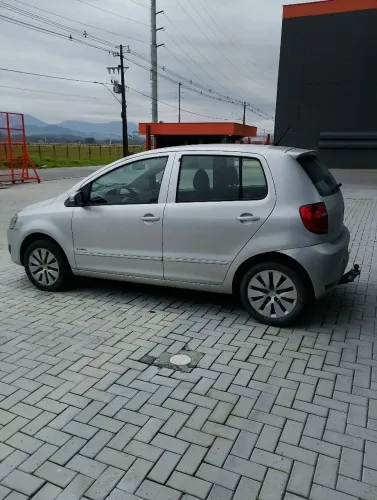 Volkswagen Fox 1.0 MI Total Flex 8V 5P 2012