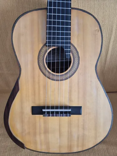 Violão Luthier Todo Maciço Escala Elevada Armrest 