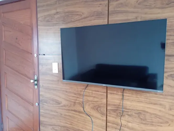TV PHILCO 43º POLEGADAS FULL HD - ROKU TV - GARANTIA
