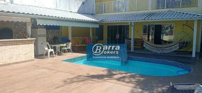 Condomínio Vilarejo ampla casa moderna 5 suítes