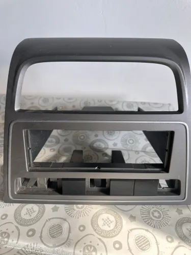Moldura painel central gol g6