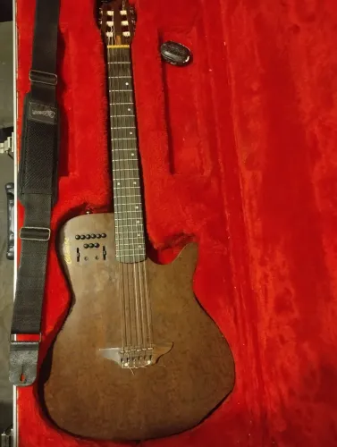 Violão caimbé nylon Midi (com case rígido)