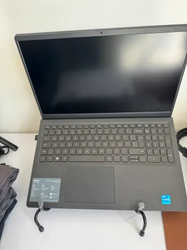 Dell Inspiron I15-I1300-A30P