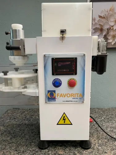 Máquina Modeladora de Salgados Favorita 5.0