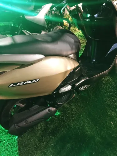 Honda lead