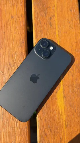 iPhone 15
