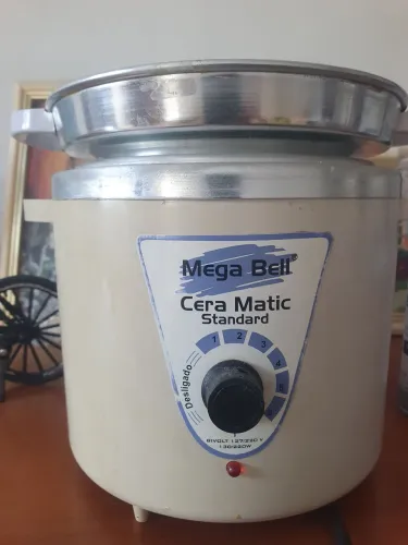 AQUECEDOR PROFISSIONAL DE CERA