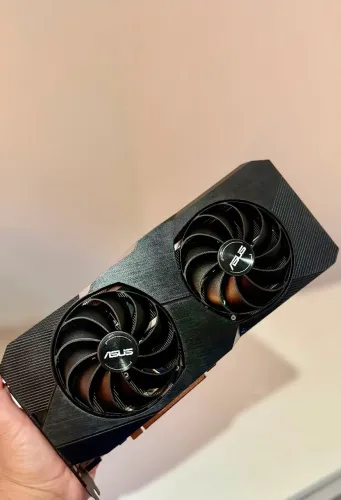 RX 5700XT 8GB Asus Dual fan (OPORTUNIDADE)
