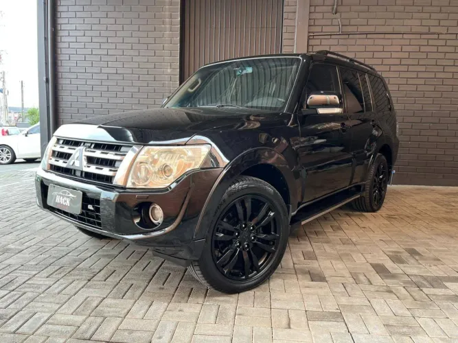 Mitsubishi Pajero HPE Full 3.2 4X4 T.i.dies. 5P AUT 2013