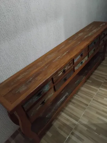Aparador Rustico de Madeira maciça