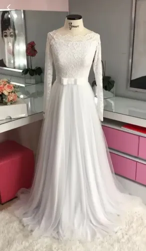 Vende-se vestido de noiva