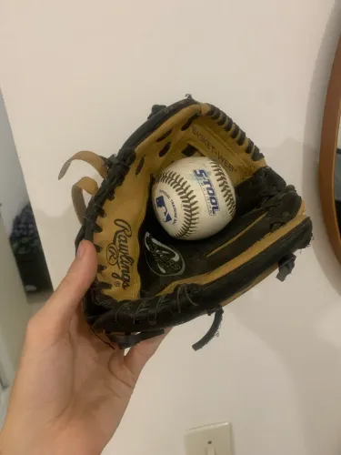 Luva Baseball Rawlings com bola tamanho infantil 