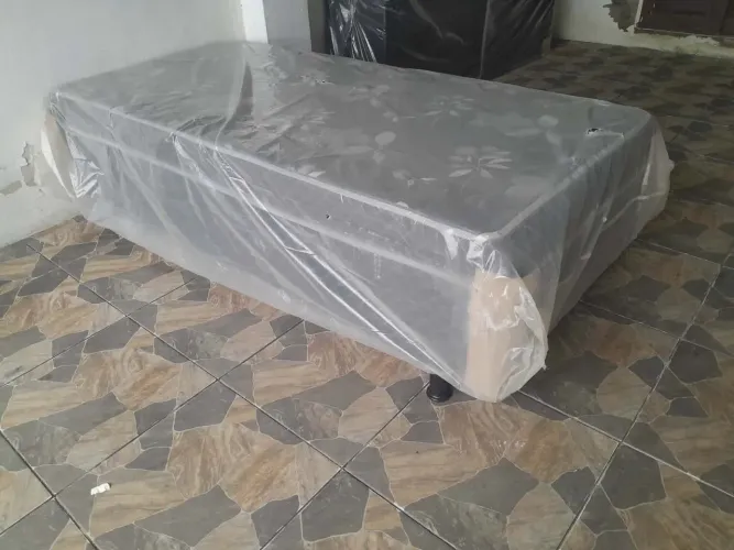 Cama de solteiro conjugada valor 350 frete grátis pra Joinville WhatsApp *