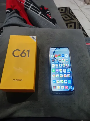 Vendo ou troco celular novo na caixa 