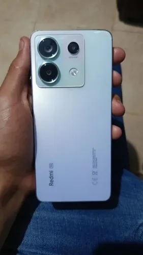 Redmi note 13pro sou o 2dono dele funciona tudo tela dele nunca foi trocada bateria100%boa