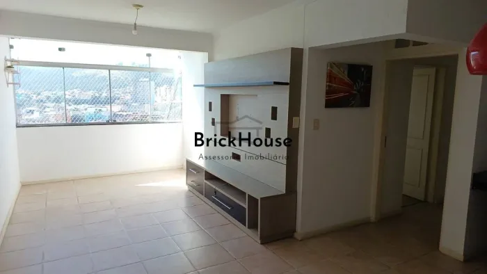 Apartamento com 3 dormitórios para alugar, 100 m² por R$ 4.760,00/mês - Centro - São Roque
