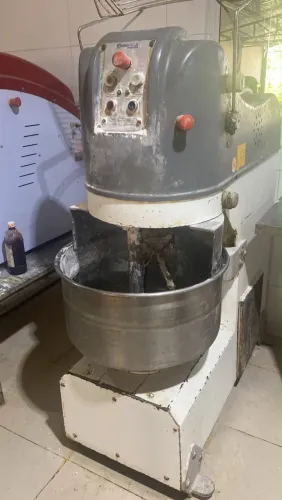 Amassadeira  brasforno 500kgs