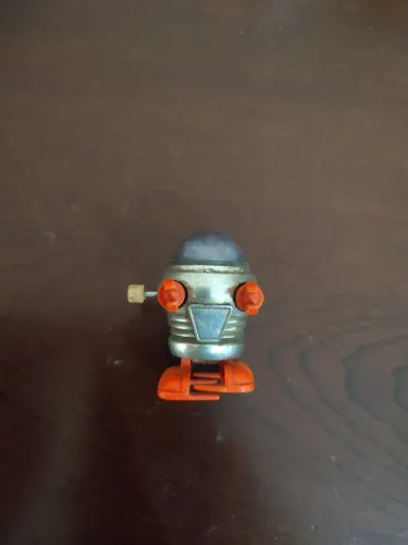 Miniatura Robô Tomy 1977 Antigo - Ler Descrição Anúncio