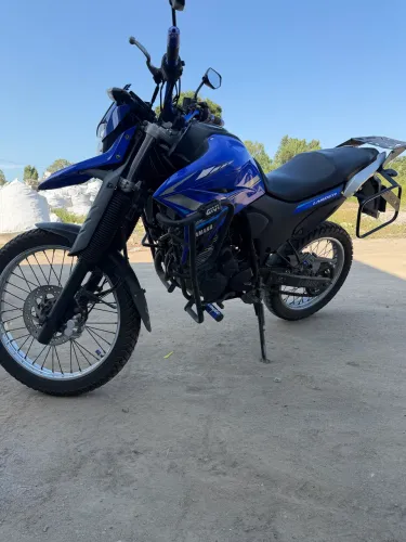 XTZ 250 Lander