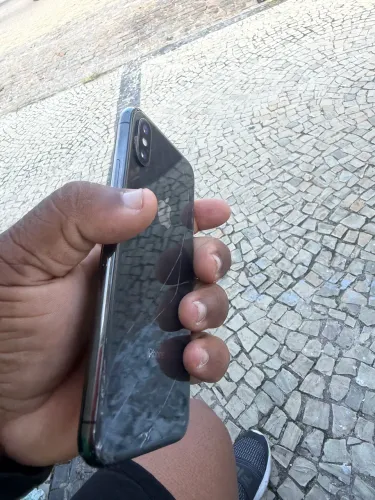 iPhone X