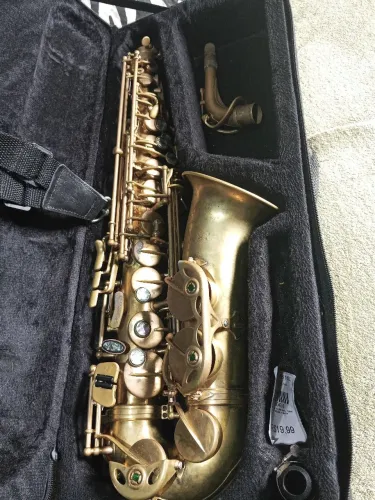 Sax Alto envelhecido Eagle