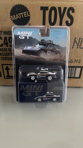 Porsche 911 Dakar mini GT