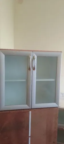 Armário aéreo 130,00 *desocupar lugar*