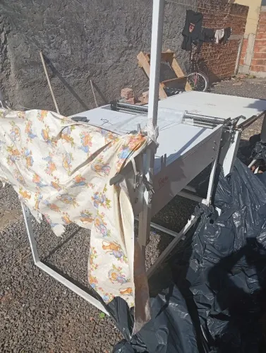 Máquina de fazer fralda 