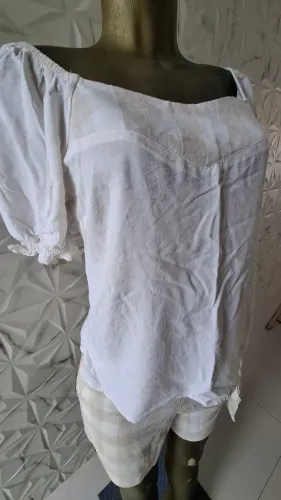 Blusa feminina ombro a ombro G