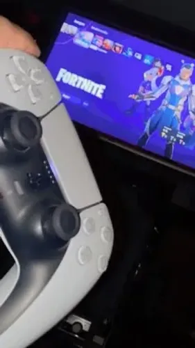 Play 5
