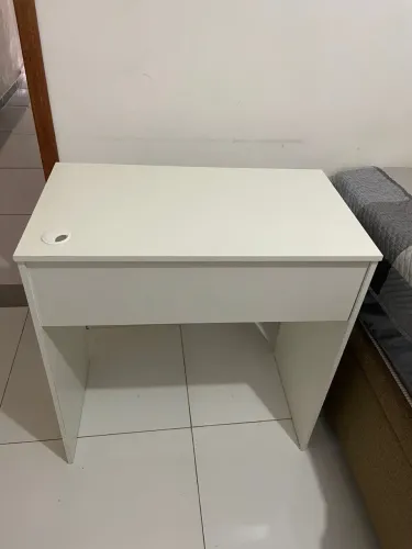 Cadeira + Mesa de escritório