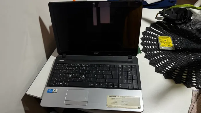 Notebook Acer Aspire E1-531-2606 PEÇAS