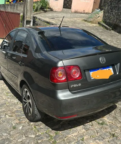 Volkswagen Polo Sedan 1.6 MI Total Flex 8V 4P 2013