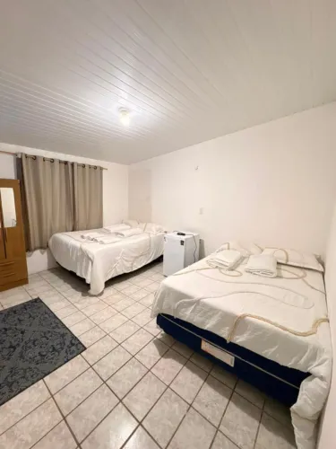 Alugo quarto na praia do futuro II por temporada