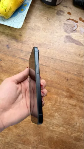 iPhone 15 256GB