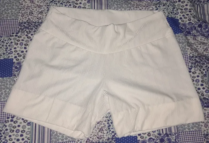 Shorts tamanho P