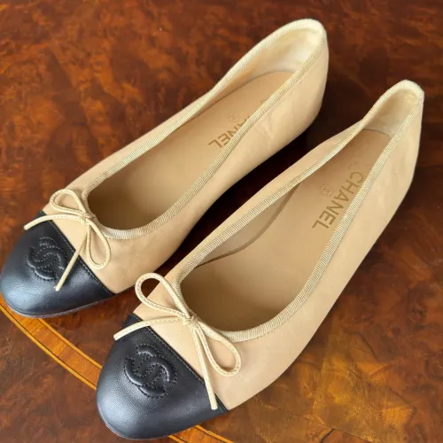 Sapatilha Chanel Cap Toe Bicolor - O clássico das clássicas.