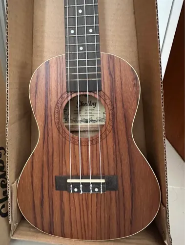Ukulele Shelby SU-23R Concerto 23? - Novo + Caixa Original